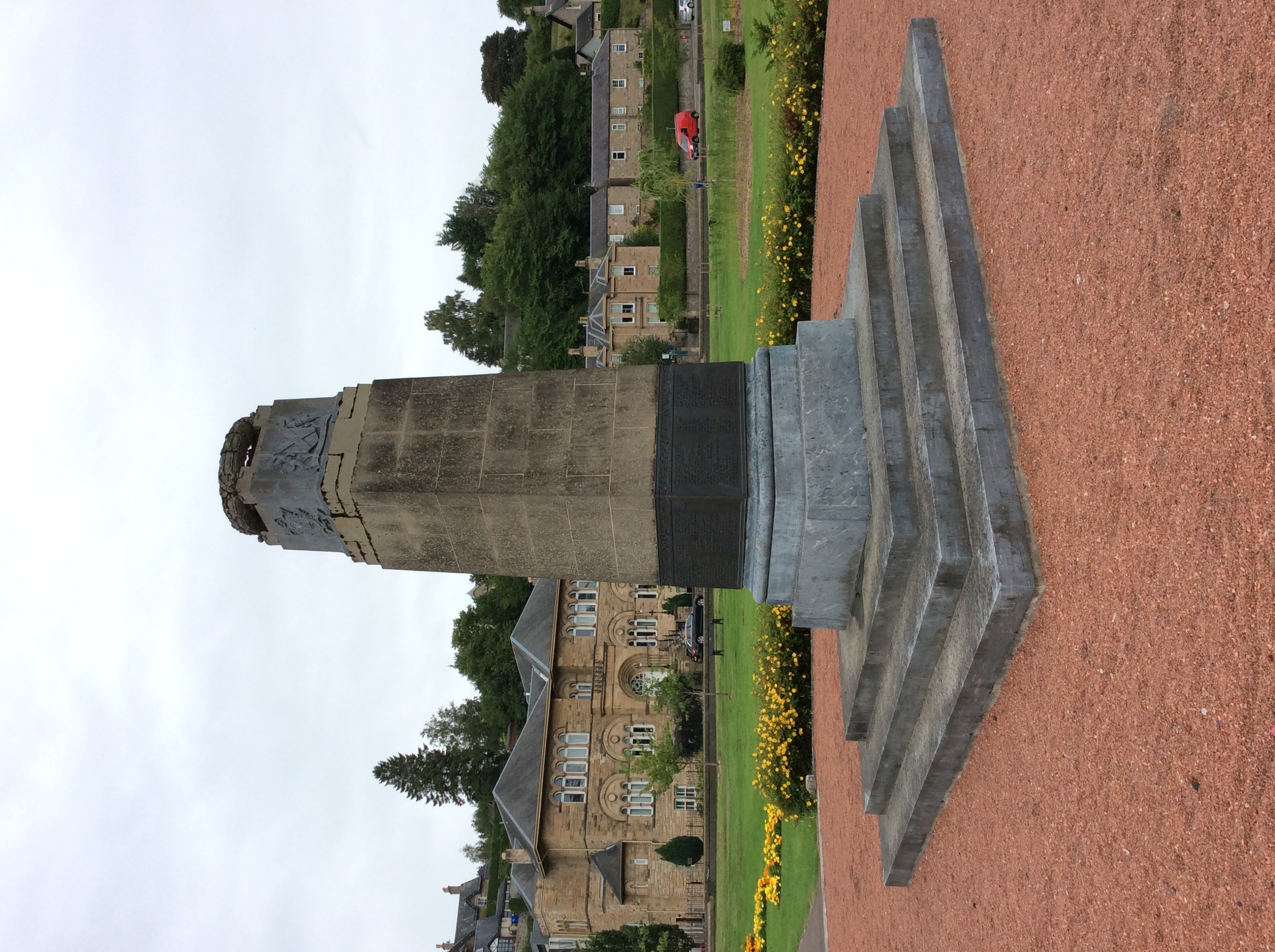 Bridge of Allan War Memorials Online